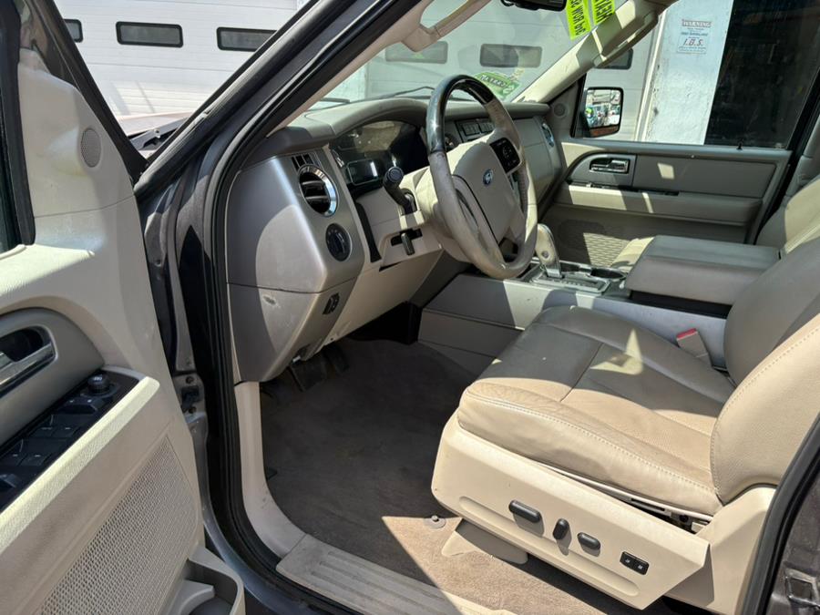 2012 Ford Expedition 4WD 4dr Limited, available for sale in East Windsor, Connecticut | CT Car Co LLC. East Windsor, Connecticut 2012 Ford Expedition 4WD 4dr Limited, available for sale in East Windsor, Connecticut | CT Car Co LLC. East Windsor, Connecticut