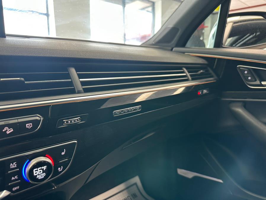 2019 Audi Q7 Prestige 55 TFSI quattro, available for sale in Inwood, New York | 5 Towns Drive. Inwood, New York 2019 Audi Q7 Prestige 55 TFSI quattro, available for sale in Inwood, New York | 5 Towns Drive. Inwood, New York