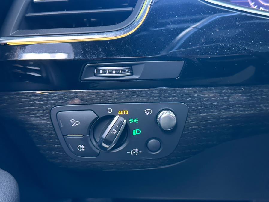 2019 Audi Q7 Prestige 55 TFSI quattro, available for sale in Inwood, New York | 5 Towns Drive. Inwood, New York 2019 Audi Q7 Prestige 55 TFSI quattro, available for sale in Inwood, New York | 5 Towns Drive. Inwood, New York