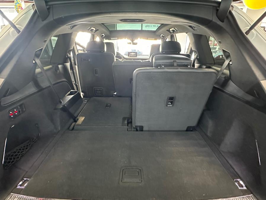 2019 Audi Q7 Prestige 55 TFSI quattro, available for sale in Inwood, New York | 5 Towns Drive. Inwood, New York 2019 Audi Q7 Prestige 55 TFSI quattro, available for sale in Inwood, New York | 5 Towns Drive. Inwood, New York