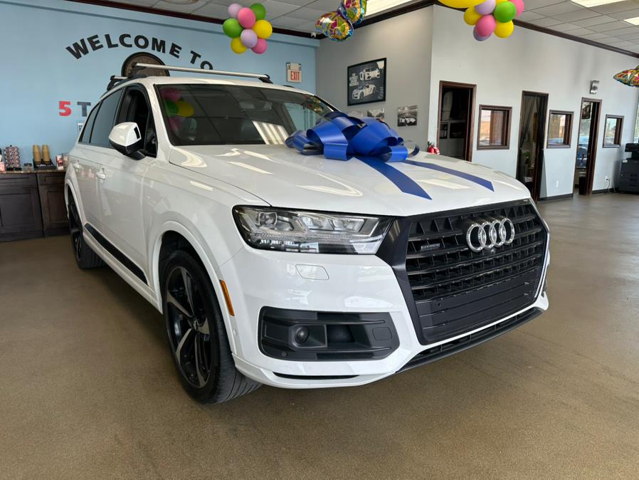 2019 Audi Q7 Prestige 55 TFSI quattro, available for sale in Inwood, New York | 5 Towns Drive. Inwood, New York 2019 Audi Q7 Prestige 55 TFSI quattro, available for sale in Inwood, New York | 5 Towns Drive. Inwood, New York