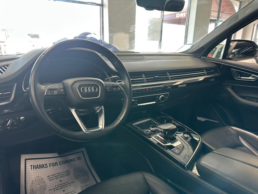 2019 Audi Q7 Prestige 55 TFSI quattro, available for sale in Inwood, New York | 5 Towns Drive. Inwood, New York 2019 Audi Q7 Prestige 55 TFSI quattro, available for sale in Inwood, New York | 5 Towns Drive. Inwood, New York