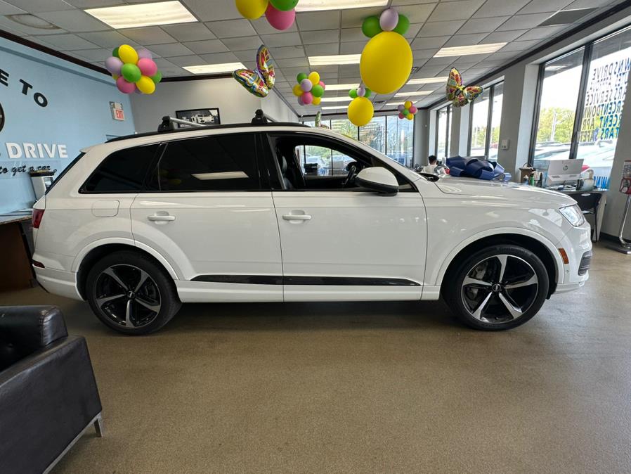 2019 Audi Q7 Prestige 55 TFSI quattro, available for sale in Inwood, New York | 5 Towns Drive. Inwood, New York 2019 Audi Q7 Prestige 55 TFSI quattro, available for sale in Inwood, New York | 5 Towns Drive. Inwood, New York