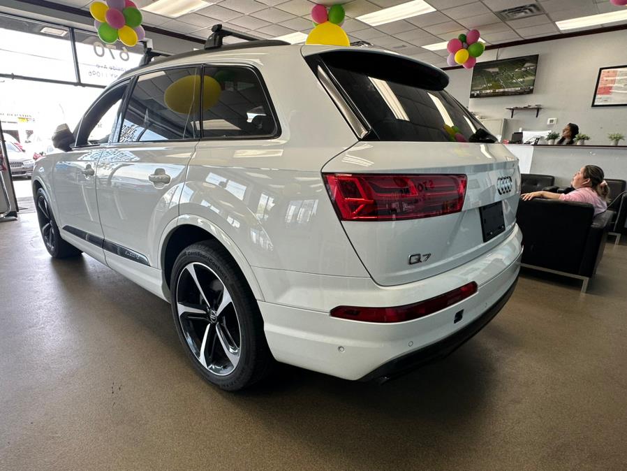 2019 Audi Q7 Prestige 55 TFSI quattro, available for sale in Inwood, New York | 5 Towns Drive. Inwood, New York 2019 Audi Q7 Prestige 55 TFSI quattro, available for sale in Inwood, New York | 5 Towns Drive. Inwood, New York
