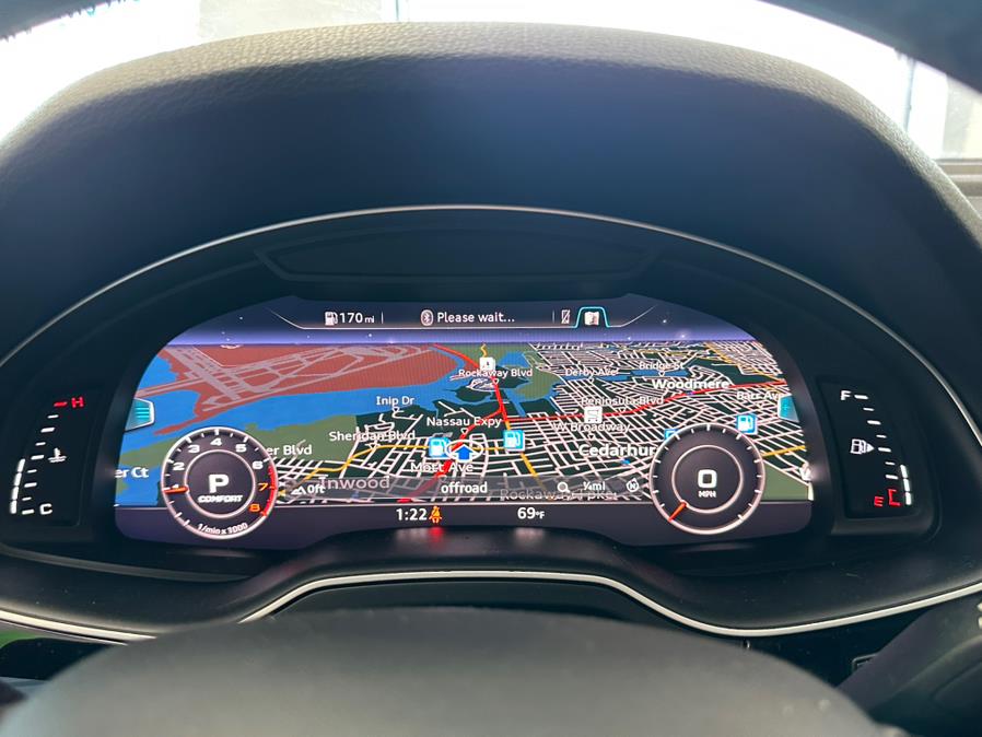 2019 Audi Q7 Prestige 55 TFSI quattro, available for sale in Inwood, New York | 5 Towns Drive. Inwood, New York 2019 Audi Q7 Prestige 55 TFSI quattro, available for sale in Inwood, New York | 5 Towns Drive. Inwood, New York