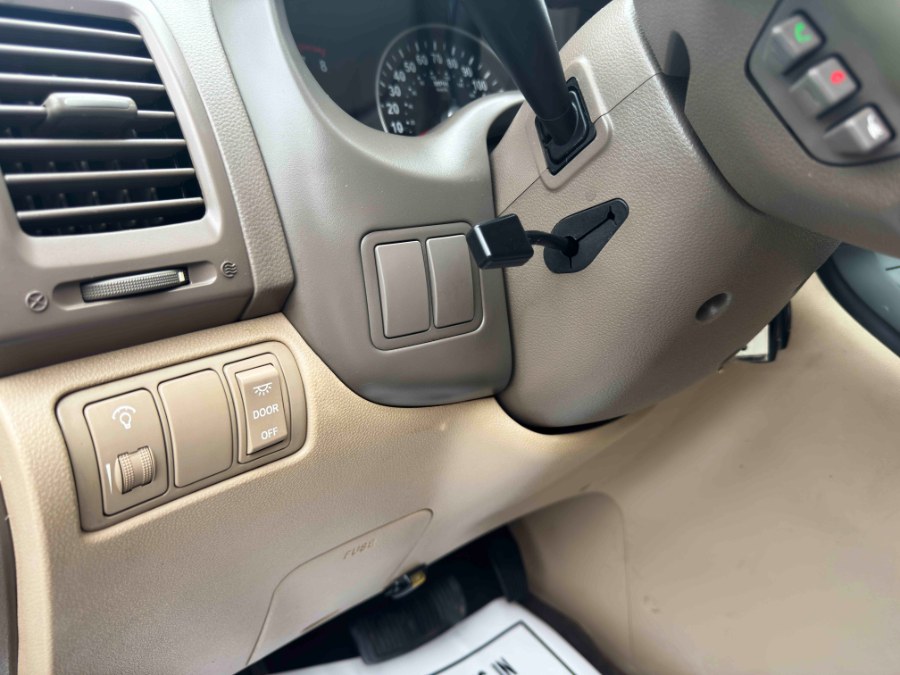 2012 Kia Sedona 4dr Wgn LX, available for sale in Lake Forest, California | Pacific Green Line. Lake Forest, California 2012 Kia Sedona 4dr Wgn LX, available for sale in Lake Forest, California | Pacific Green Line. Lake Forest, California