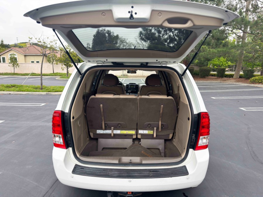 2012 Kia Sedona 4dr Wgn LX, available for sale in Lake Forest, California | Pacific Green Line. Lake Forest, California 2012 Kia Sedona 4dr Wgn LX, available for sale in Lake Forest, California | Pacific Green Line. Lake Forest, California