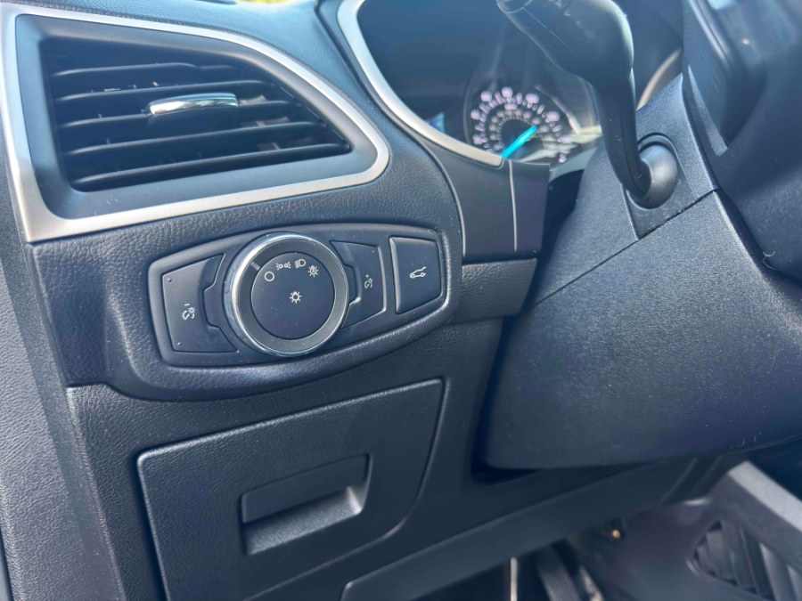 2016 Ford Edge 4dr SEL FWD, available for sale in Lake Forest, California | Pacific Green Line. Lake Forest, California 2016 Ford Edge 4dr SEL FWD, available for sale in Lake Forest, California | Pacific Green Line. Lake Forest, California