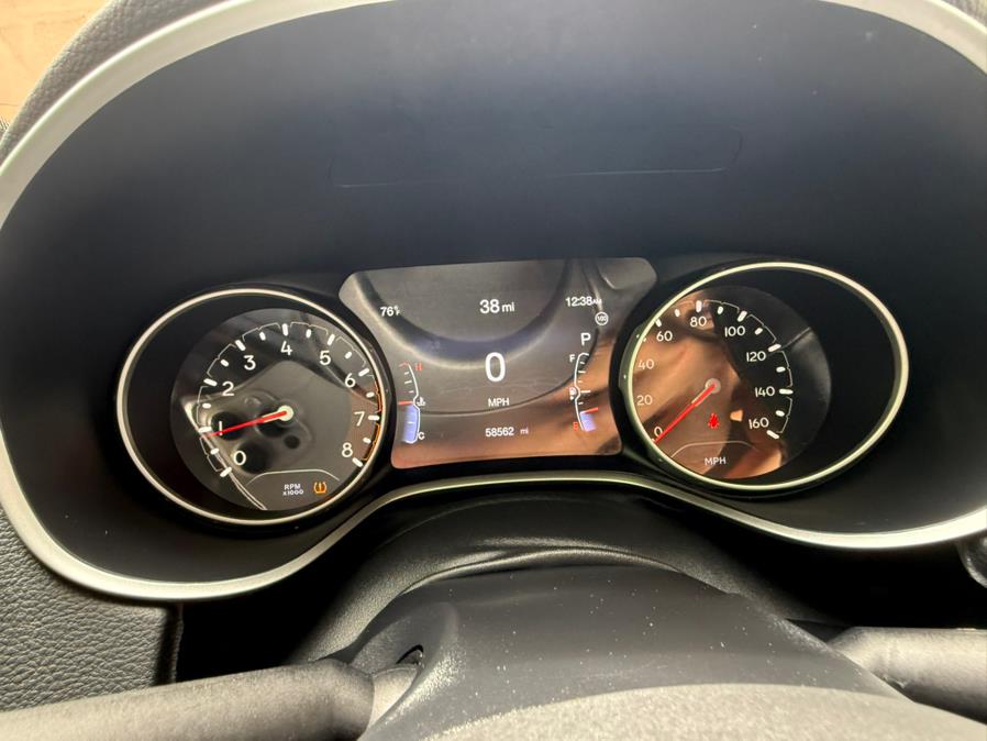2021 Jeep Compass Limited 4x4, available for sale in Newark, New Jersey | Champion Of Newark. Newark, New Jersey 2021 Jeep Compass Limited 4x4, available for sale in Newark, New Jersey | Champion Of Newark. Newark, New Jersey