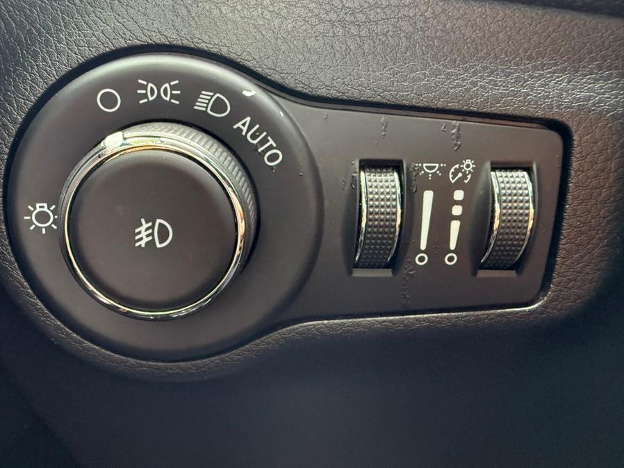 2021 Jeep Compass Limited 4x4, available for sale in Newark, New Jersey | Champion Of Newark. Newark, New Jersey 2021 Jeep Compass Limited 4x4, available for sale in Newark, New Jersey | Champion Of Newark. Newark, New Jersey