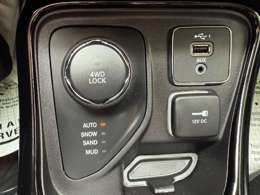 2021 Jeep Compass Limited 4x4, available for sale in Newark, New Jersey | Champion Of Newark. Newark, New Jersey 2021 Jeep Compass Limited 4x4, available for sale in Newark, New Jersey | Champion Of Newark. Newark, New Jersey