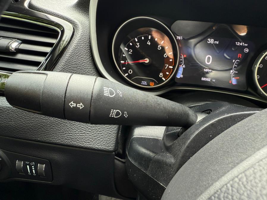 2021 Jeep Compass Limited 4x4, available for sale in Newark, New Jersey | Champion Of Newark. Newark, New Jersey 2021 Jeep Compass Limited 4x4, available for sale in Newark, New Jersey | Champion Of Newark. Newark, New Jersey