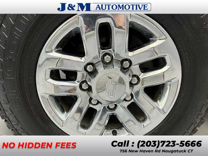2017 Chevrolet Silverado 2500hd LT, available for sale in Naugatuck, Connecticut | J&M Automotive Sls&Svc LLC. Naugatuck, Connecticut 2017 Chevrolet Silverado 2500hd LT, available for sale in Naugatuck, Connecticut | J&M Automotive Sls&Svc LLC. Naugatuck, Connecticut