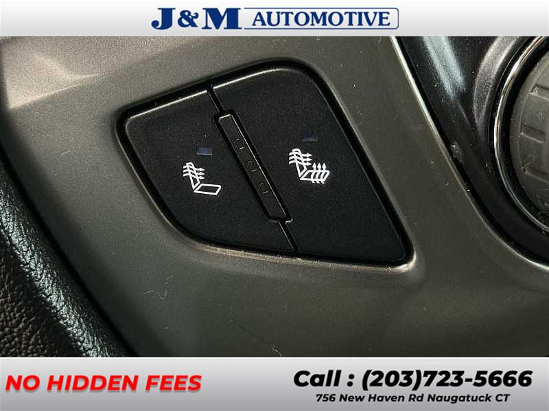 2017 Chevrolet Silverado 2500hd LT, available for sale in Naugatuck, Connecticut | J&M Automotive Sls&Svc LLC. Naugatuck, Connecticut 2017 Chevrolet Silverado 2500hd LT, available for sale in Naugatuck, Connecticut | J&M Automotive Sls&Svc LLC. Naugatuck, Connecticut