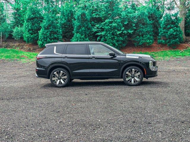 2025 Mitsubishi Outlander SE, available for sale in Great Neck, New York | Camy Cars. Great Neck, New York 2025 Mitsubishi Outlander SE, available for sale in Great Neck, New York | Camy Cars. Great Neck, New York