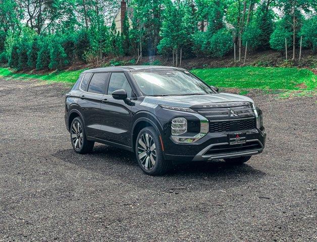 2025 Mitsubishi Outlander SE, available for sale in Great Neck, New York | Camy Cars. Great Neck, New York 2025 Mitsubishi Outlander SE, available for sale in Great Neck, New York | Camy Cars. Great Neck, New York
