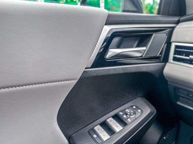 2025 Mitsubishi Outlander SE, available for sale in Great Neck, New York | Camy Cars. Great Neck, New York 2025 Mitsubishi Outlander SE, available for sale in Great Neck, New York | Camy Cars. Great Neck, New York