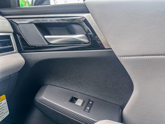 2025 Mitsubishi Outlander SE, available for sale in Great Neck, New York | Camy Cars. Great Neck, New York 2025 Mitsubishi Outlander SE, available for sale in Great Neck, New York | Camy Cars. Great Neck, New York