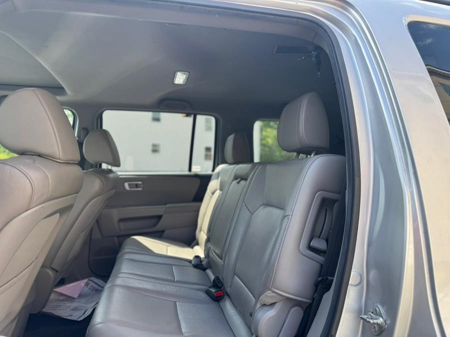 2012 Honda Pilot 4WD 4dr EX-L, available for sale in Irvington, New Jersey | RT 603 Auto Mall. Irvington, New Jersey 2012 Honda Pilot 4WD 4dr EX-L, available for sale in Irvington, New Jersey | RT 603 Auto Mall. Irvington, New Jersey