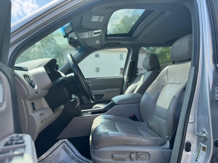 2012 Honda Pilot 4WD 4dr EX-L, available for sale in Irvington, New Jersey | RT 603 Auto Mall. Irvington, New Jersey 2012 Honda Pilot 4WD 4dr EX-L, available for sale in Irvington, New Jersey | RT 603 Auto Mall. Irvington, New Jersey