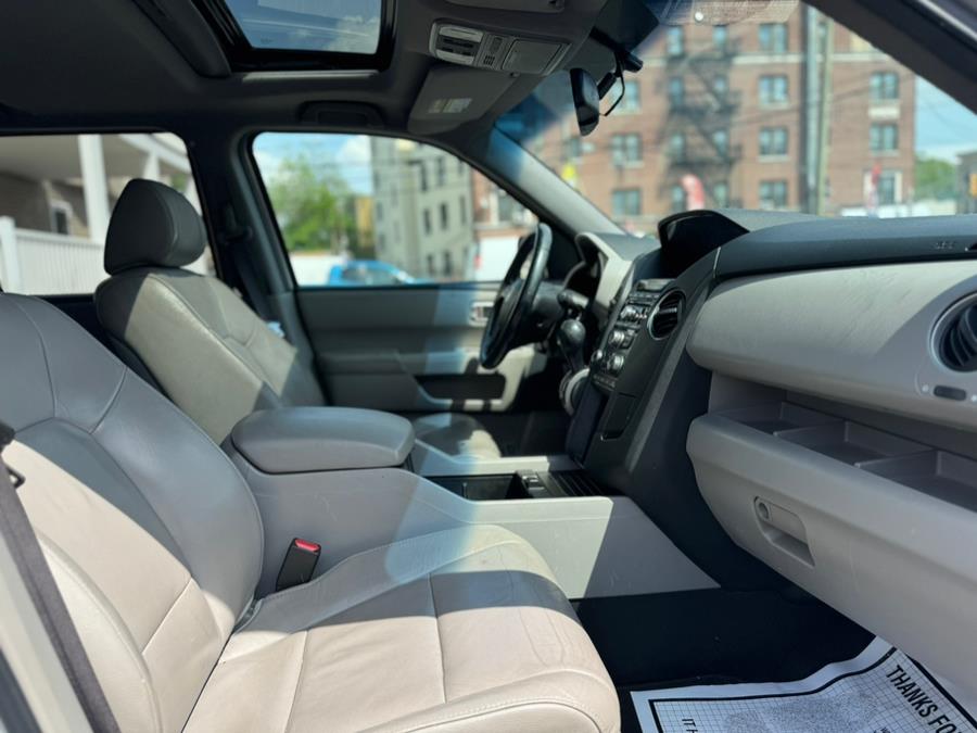 2012 Honda Pilot 4WD 4dr EX-L, available for sale in Irvington, New Jersey | RT 603 Auto Mall. Irvington, New Jersey 2012 Honda Pilot 4WD 4dr EX-L, available for sale in Irvington, New Jersey | RT 603 Auto Mall. Irvington, New Jersey
