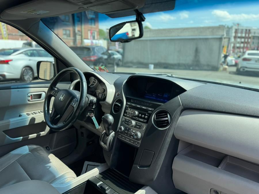 2012 Honda Pilot 4WD 4dr EX-L, available for sale in Irvington, New Jersey | RT 603 Auto Mall. Irvington, New Jersey 2012 Honda Pilot 4WD 4dr EX-L, available for sale in Irvington, New Jersey | RT 603 Auto Mall. Irvington, New Jersey