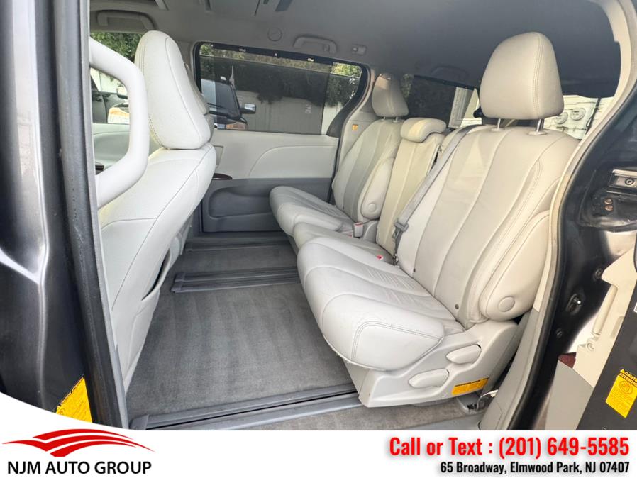 2013 Toyota Sienna 5dr 8-Pass Van V6 XLE FWD, available for sale in Elmwood Park, New Jersey | NJM Auto Group. Elmwood Park, New Jersey 2013 Toyota Sienna 5dr 8-Pass Van V6 XLE FWD, available for sale in Elmwood Park, New Jersey | NJM Auto Group. Elmwood Park, New Jersey