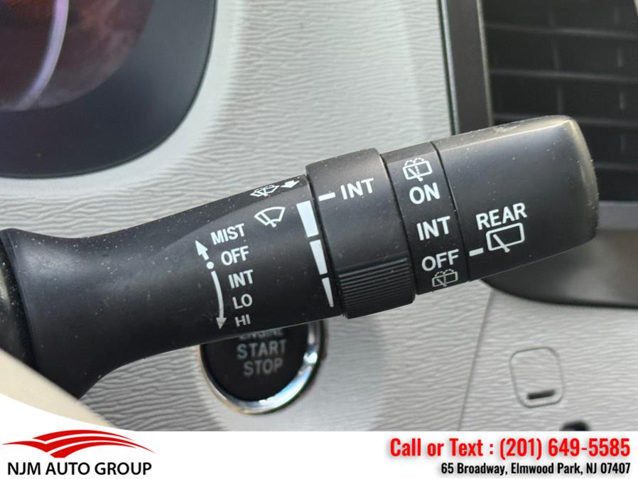 2013 Toyota Sienna 5dr 8-Pass Van V6 XLE FWD, available for sale in Elmwood Park, New Jersey | NJM Auto Group. Elmwood Park, New Jersey 2013 Toyota Sienna 5dr 8-Pass Van V6 XLE FWD, available for sale in Elmwood Park, New Jersey | NJM Auto Group. Elmwood Park, New Jersey