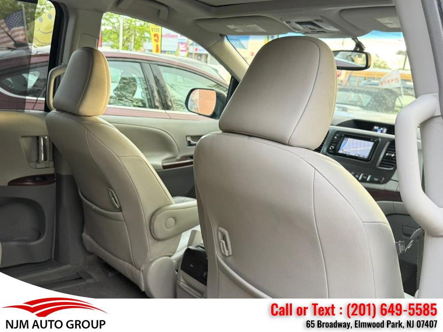 2013 Toyota Sienna 5dr 8-Pass Van V6 XLE FWD, available for sale in Elmwood Park, New Jersey | NJM Auto Group. Elmwood Park, New Jersey 2013 Toyota Sienna 5dr 8-Pass Van V6 XLE FWD, available for sale in Elmwood Park, New Jersey | NJM Auto Group. Elmwood Park, New Jersey