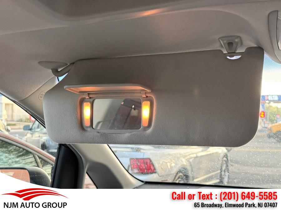 2013 Toyota Sienna 5dr 8-Pass Van V6 XLE FWD, available for sale in Elmwood Park, New Jersey | NJM Auto Group. Elmwood Park, New Jersey 2013 Toyota Sienna 5dr 8-Pass Van V6 XLE FWD, available for sale in Elmwood Park, New Jersey | NJM Auto Group. Elmwood Park, New Jersey