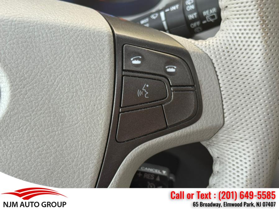 2013 Toyota Sienna 5dr 8-Pass Van V6 XLE FWD, available for sale in Elmwood Park, New Jersey | NJM Auto Group. Elmwood Park, New Jersey 2013 Toyota Sienna 5dr 8-Pass Van V6 XLE FWD, available for sale in Elmwood Park, New Jersey | NJM Auto Group. Elmwood Park, New Jersey