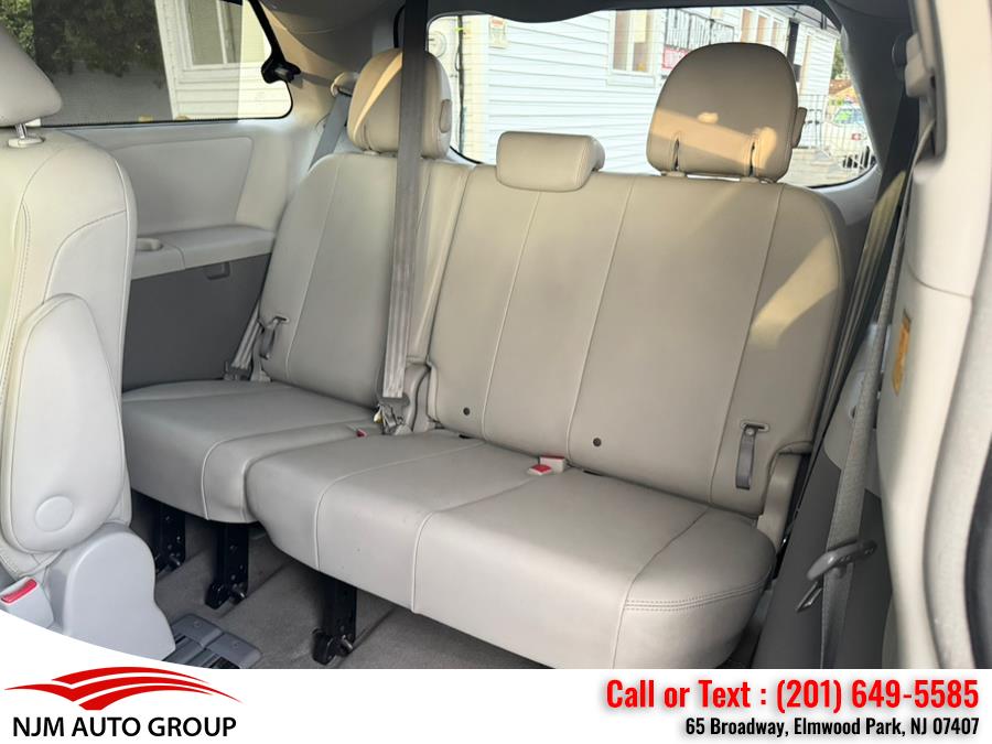 2013 Toyota Sienna 5dr 8-Pass Van V6 XLE FWD, available for sale in Elmwood Park, New Jersey | NJM Auto Group. Elmwood Park, New Jersey 2013 Toyota Sienna 5dr 8-Pass Van V6 XLE FWD, available for sale in Elmwood Park, New Jersey | NJM Auto Group. Elmwood Park, New Jersey