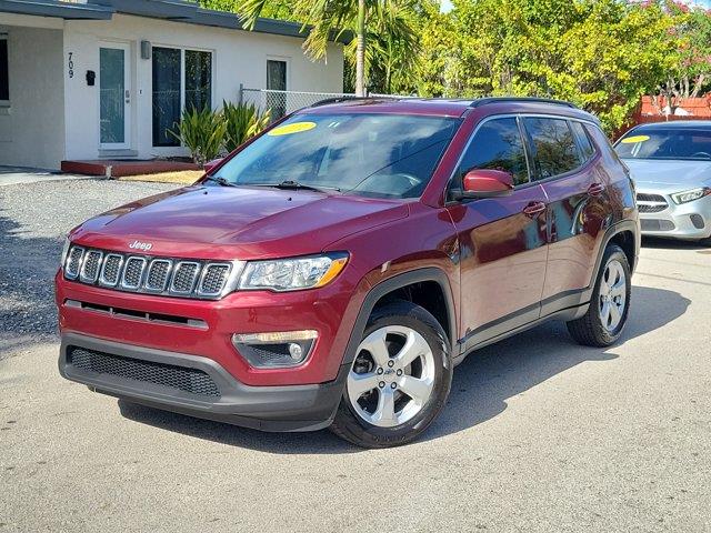 Used 2021 Jeep Compass in Fort Lauderdale, Florida | CarLux Fort Lauderdale. Fort Lauderdale, Florida