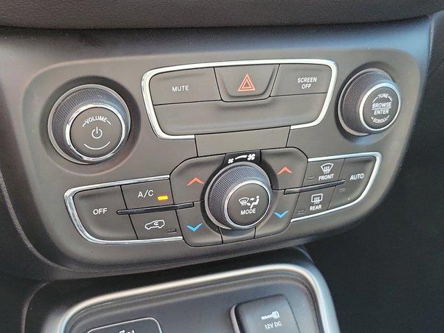 2021 Jeep Compass Latitude, available for sale in Fort Lauderdale, Florida | CarLux Fort Lauderdale. Fort Lauderdale, Florida 2021 Jeep Compass Latitude, available for sale in Fort Lauderdale, Florida | CarLux Fort Lauderdale. Fort Lauderdale, Florida