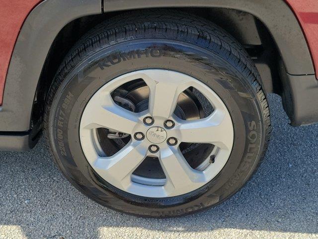 2021 Jeep Compass Latitude, available for sale in Fort Lauderdale, Florida | CarLux Fort Lauderdale. Fort Lauderdale, Florida 2021 Jeep Compass Latitude, available for sale in Fort Lauderdale, Florida | CarLux Fort Lauderdale. Fort Lauderdale, Florida