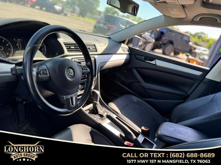 2012 Volkswagen Passat 4dr Sdn 2.5L Auto SE PZEV, available for sale in Mansfield, Texas | Longhorn Auto Group. Mansfield, Texas 2012 Volkswagen Passat 4dr Sdn 2.5L Auto SE PZEV, available for sale in Mansfield, Texas | Longhorn Auto Group. Mansfield, Texas