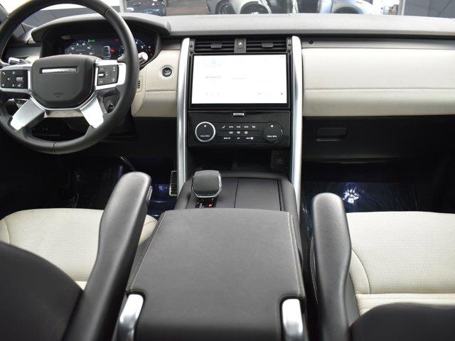 2021 Land Rover Discovery S R-Dynamic, available for sale in Woodside, New York | Drive Central. Woodside, New York 2021 Land Rover Discovery S R-Dynamic, available for sale in Woodside, New York | Drive Central. Woodside, New York
