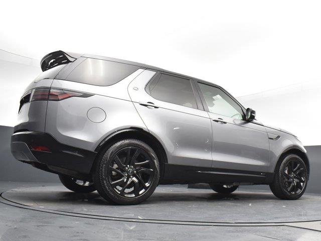 2021 Land Rover Discovery S R-Dynamic, available for sale in Woodside, New York | Drive Central. Woodside, New York 2021 Land Rover Discovery S R-Dynamic, available for sale in Woodside, New York | Drive Central. Woodside, New York