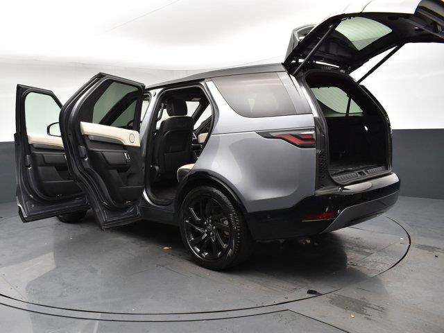 2021 Land Rover Discovery S R-Dynamic, available for sale in Woodside, New York | Drive Central. Woodside, New York 2021 Land Rover Discovery S R-Dynamic, available for sale in Woodside, New York | Drive Central. Woodside, New York
