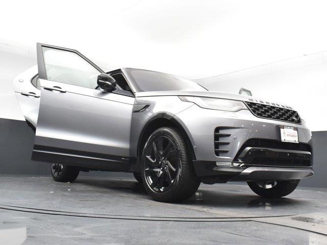 2021 Land Rover Discovery S R-Dynamic, available for sale in Woodside, New York | Drive Central. Woodside, New York 2021 Land Rover Discovery S R-Dynamic, available for sale in Woodside, New York | Drive Central. Woodside, New York
