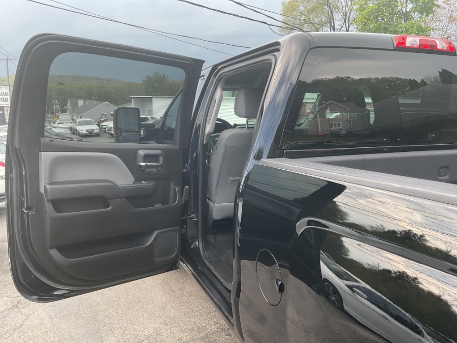 2019 Chevrolet Silverado 2500HD 4WD Crew Cab 153.7" Work Truck, available for sale in Waterbury, Connecticut | Jim Juliani Motors. Waterbury, Connecticut 2019 Chevrolet Silverado 2500HD 4WD Crew Cab 153.7" Work Truck, available for sale in Waterbury, Connecticut | Jim Juliani Motors. Waterbury, Connecticut