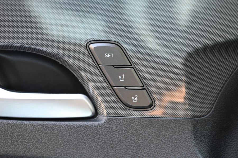 2021 Hyundai Santa Fe Limited AWD, available for sale in Waterbury, Connecticut | Highline Car Connection. Waterbury, Connecticut 2021 Hyundai Santa Fe Limited AWD, available for sale in Waterbury, Connecticut | Highline Car Connection. Waterbury, Connecticut