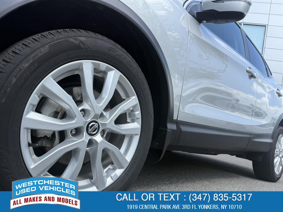 2022 Nissan Rogue Sport SV, available for sale in Yonkers, New York | Apex Westchester Used Vehicles. Yonkers, New York 2022 Nissan Rogue Sport SV, available for sale in Yonkers, New York | Apex Westchester Used Vehicles. Yonkers, New York