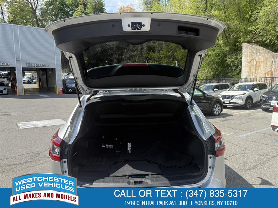 2022 Nissan Rogue Sport SV, available for sale in Yonkers, New York | Apex Westchester Used Vehicles. Yonkers, New York 2022 Nissan Rogue Sport SV, available for sale in Yonkers, New York | Apex Westchester Used Vehicles. Yonkers, New York