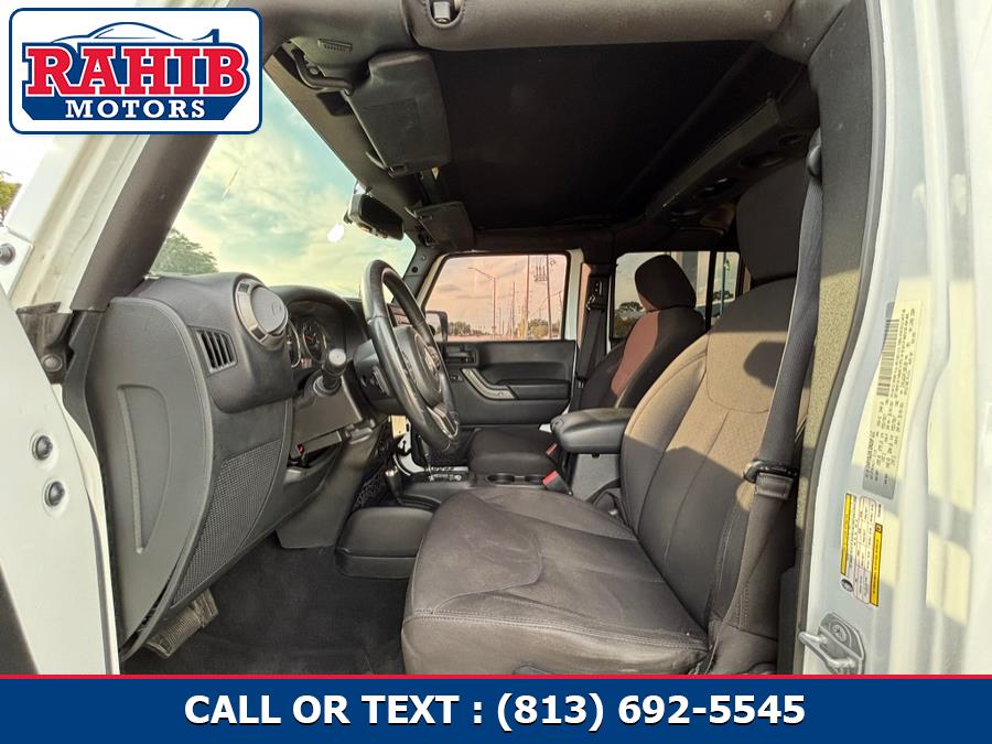 2015 Jeep Wrangler Unlimited 4WD 4dr Sport, available for sale in Winter Park, Florida | Rahib Motors. Winter Park, Florida 2015 Jeep Wrangler Unlimited 4WD 4dr Sport, available for sale in Winter Park, Florida | Rahib Motors. Winter Park, Florida