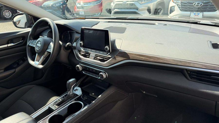 2023 Nissan Altima 2.5 SV Sedan 4D, available for sale in Linden, New Jersey | Route 27 Auto Mall. Linden, New Jersey 2023 Nissan Altima 2.5 SV Sedan 4D, available for sale in Linden, New Jersey | Route 27 Auto Mall. Linden, New Jersey