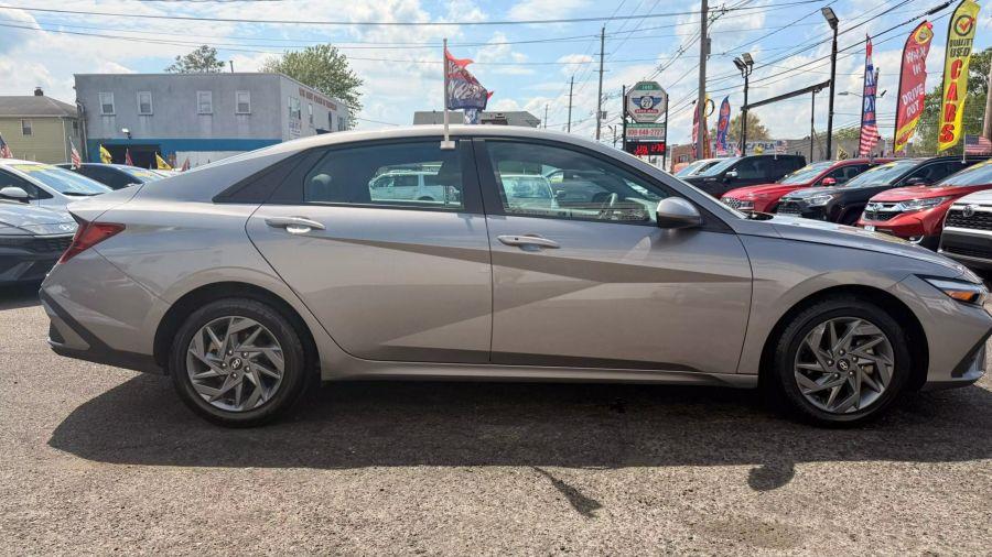 2024 Hyundai Elantra SEL Sedan 4D, available for sale in Linden, New Jersey | Route 27 Auto Mall. Linden, New Jersey 2024 Hyundai Elantra SEL Sedan 4D, available for sale in Linden, New Jersey | Route 27 Auto Mall. Linden, New Jersey