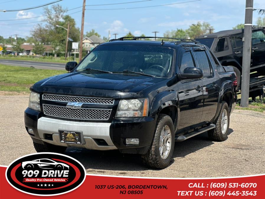 Used 2009 Chevrolet Avalanche in BORDENTOWN, New Jersey | 909 Drive. BORDENTOWN, New Jersey