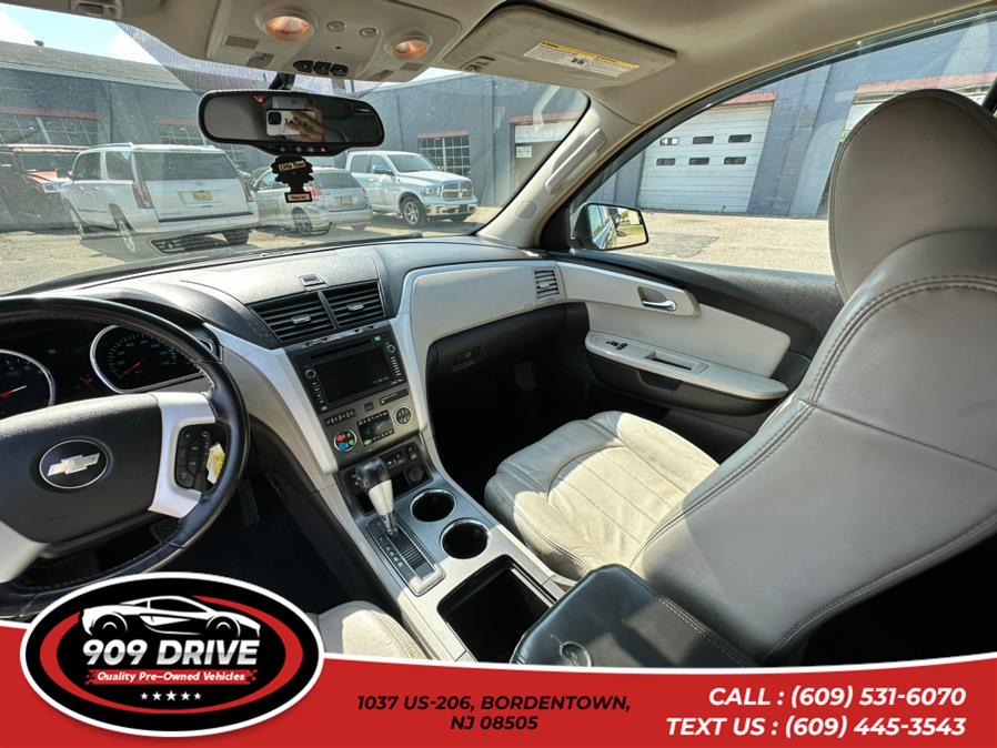 2009 Chevrolet Traverse LTZ AWD, available for sale in BORDENTOWN, New Jersey | 909 Drive. BORDENTOWN, New Jersey 2009 Chevrolet Traverse LTZ AWD, available for sale in BORDENTOWN, New Jersey | 909 Drive. BORDENTOWN, New Jersey