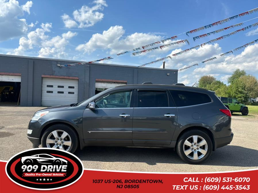 2009 Chevrolet Traverse LTZ AWD, available for sale in BORDENTOWN, New Jersey | 909 Drive. BORDENTOWN, New Jersey 2009 Chevrolet Traverse LTZ AWD, available for sale in BORDENTOWN, New Jersey | 909 Drive. BORDENTOWN, New Jersey